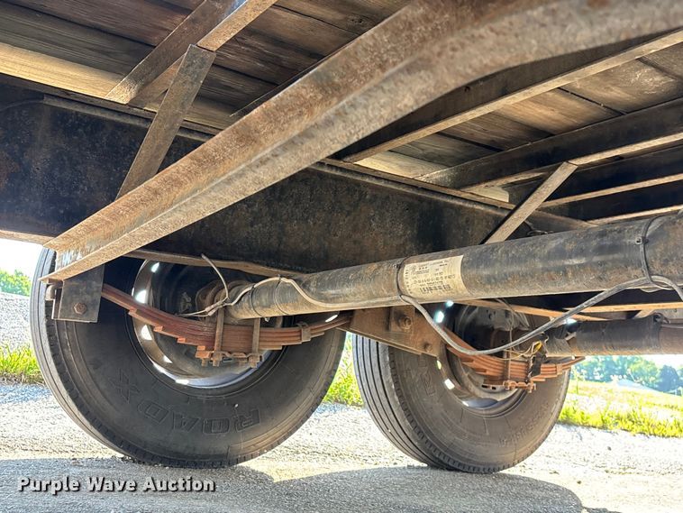 image for item EO4326 2015 Lamar Trailers Inc. equipment trailer