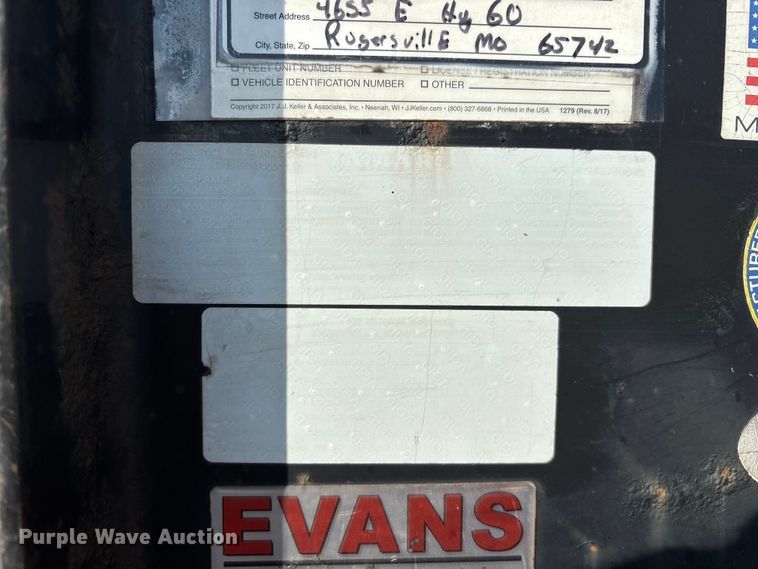 image for item EO4326 2015 Lamar Trailers Inc. equipment trailer