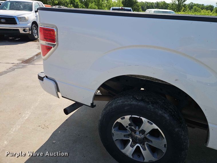 image for item EO7383 2013 Ford F150 pickup truck