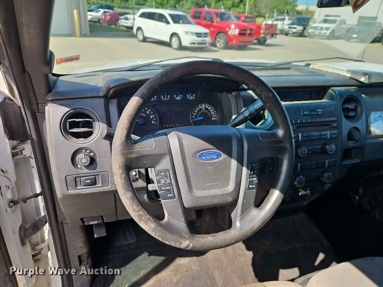 image for item EO7383 2013 Ford F150 pickup truck