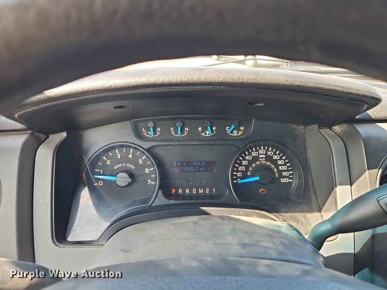 image for item EO7383 2013 Ford F150 pickup truck