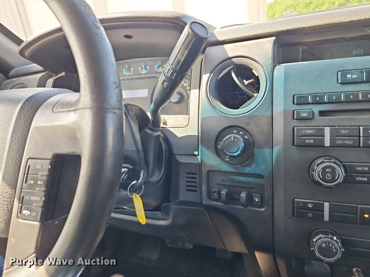image for item EO7383 2013 Ford F150 pickup truck