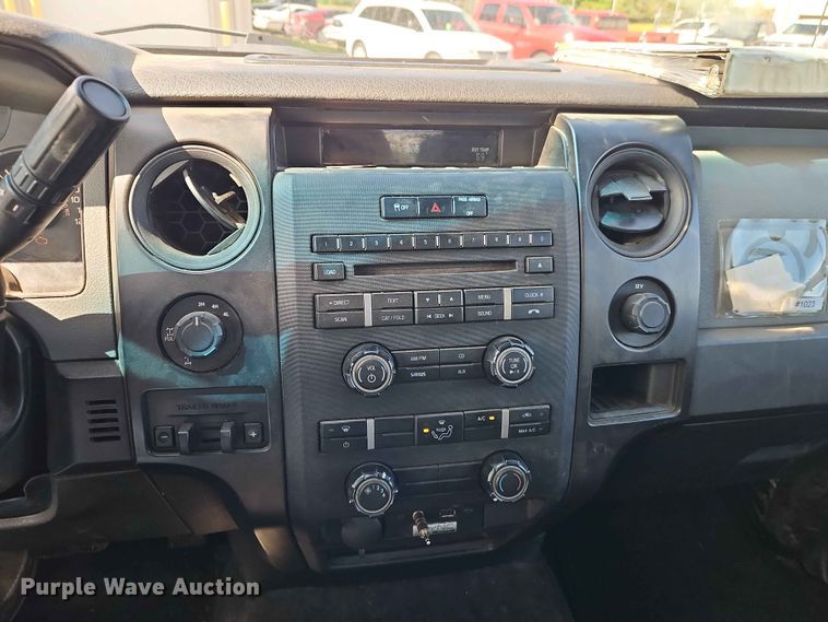 image for item EO7383 2013 Ford F150 pickup truck