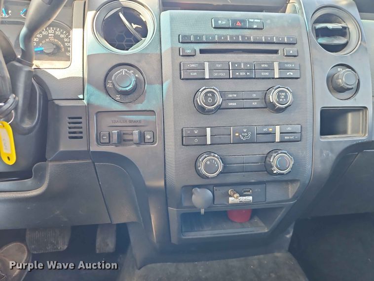 image for item EO7383 2013 Ford F150 pickup truck