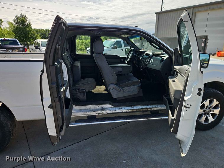 image for item EO7383 2013 Ford F150 pickup truck
