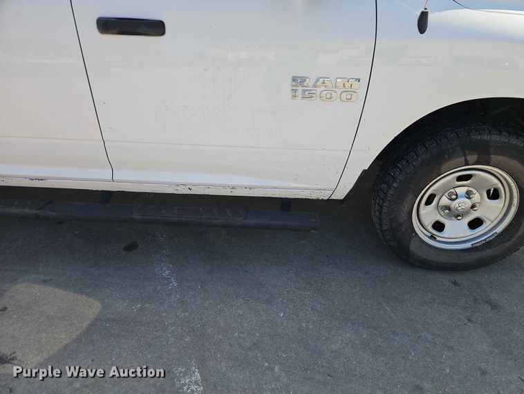 image for item EO7384 2016 RAM 1500 Crew Cab pickup truck