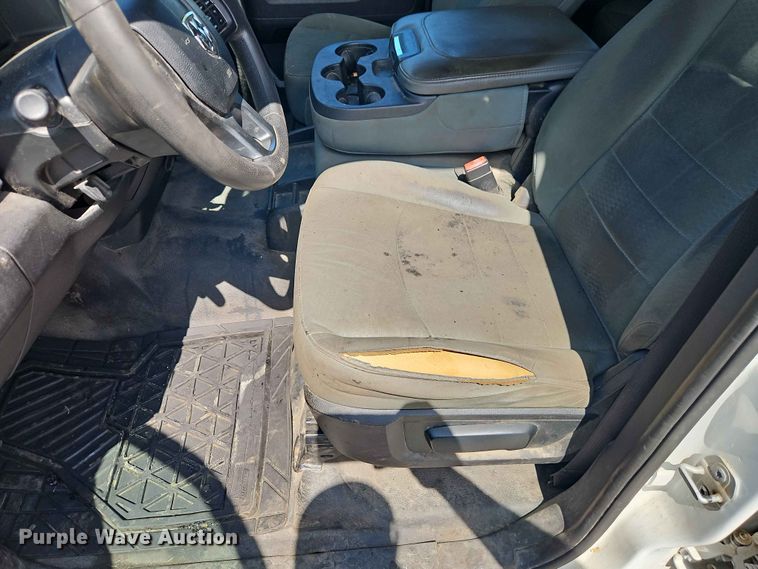image for item EO7384 2016 RAM 1500 Crew Cab pickup truck