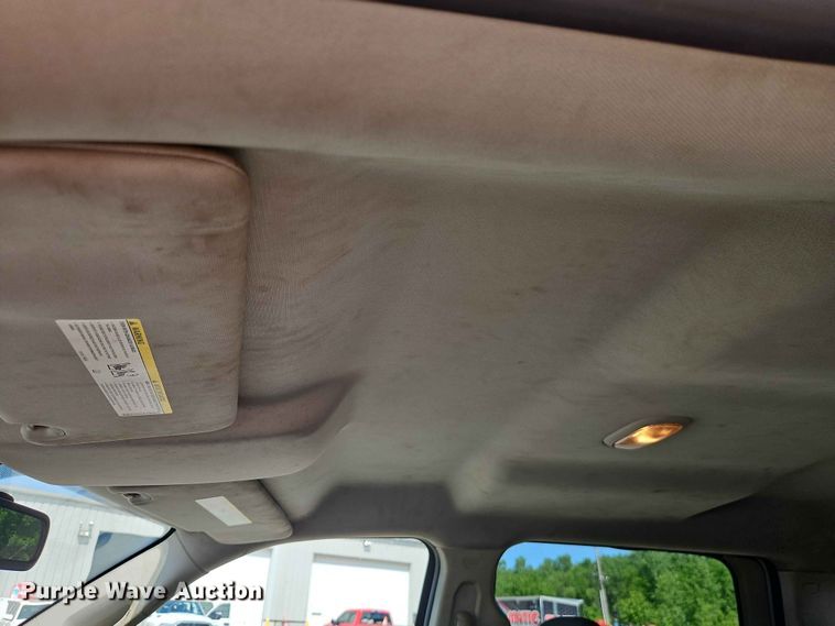 image for item EO7384 2016 RAM 1500 Crew Cab pickup truck