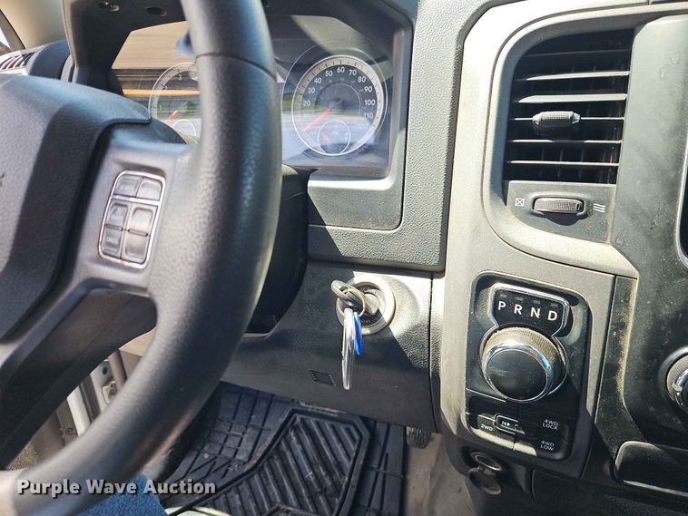 image for item EO7384 2016 RAM 1500 Crew Cab pickup truck