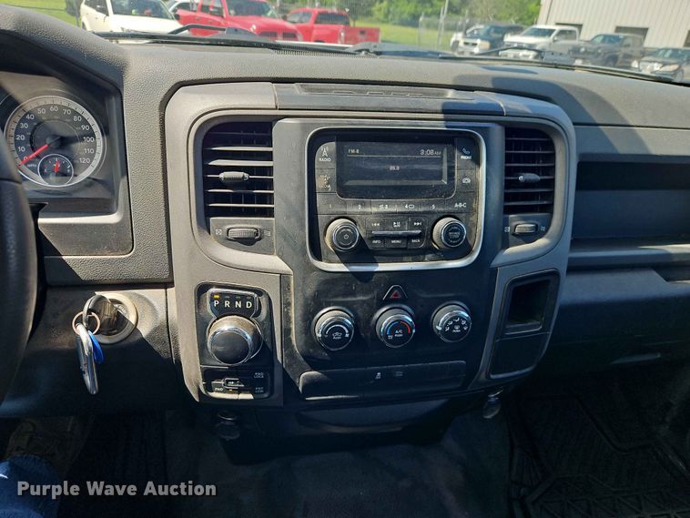 image for item EO7384 2016 RAM 1500 Crew Cab pickup truck