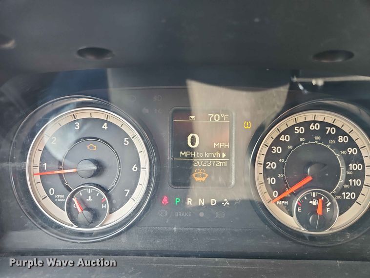 image for item EO7384 2016 RAM 1500 Crew Cab pickup truck