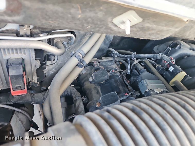 image for item EO7384 2016 RAM 1500 Crew Cab pickup truck