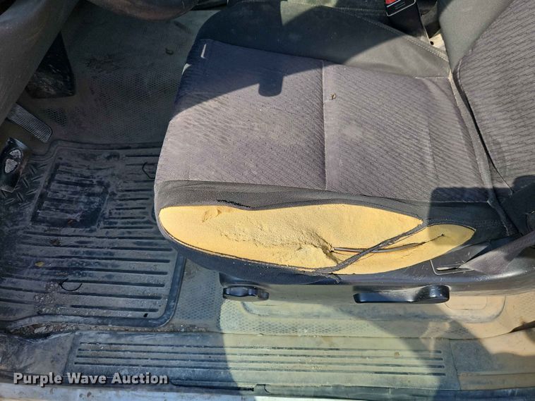 image for item EO7434 2013 GMC Sierra 1500 pickup truck