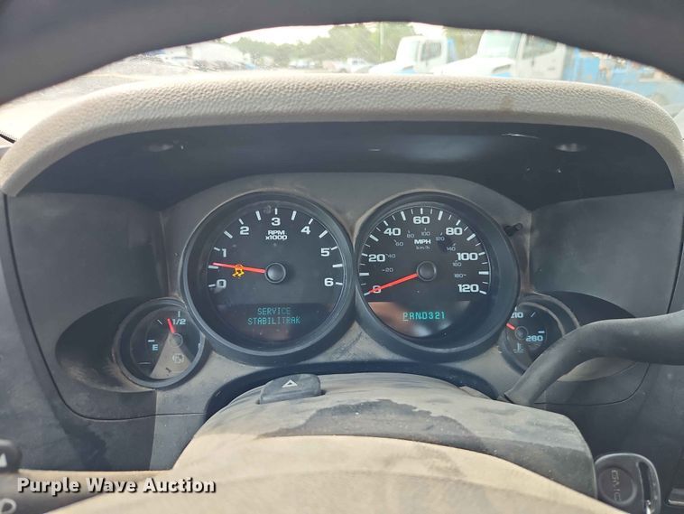 image for item EO7434 2013 GMC Sierra 1500 pickup truck