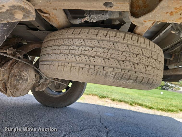 image for item EO7434 2013 GMC Sierra 1500 pickup truck