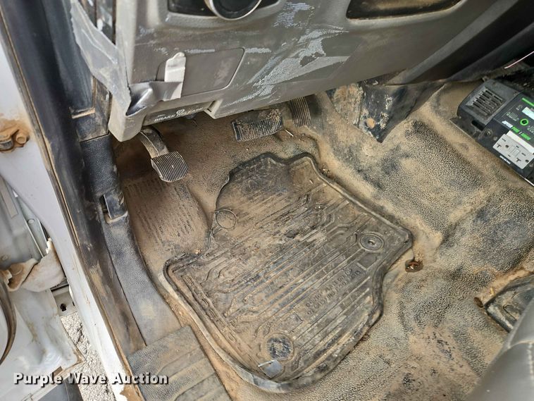 image for item EO7446 2019 Ford F250 Super Duty XL Crew Cab pickup truck