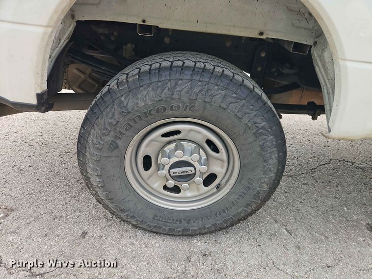 image for item EO7446 2019 Ford F250 Super Duty XL Crew Cab pickup truck