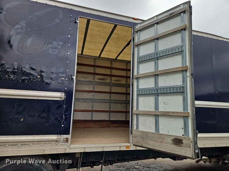 image for item EO7490 2013 Freightliner Business Class M2 box truck