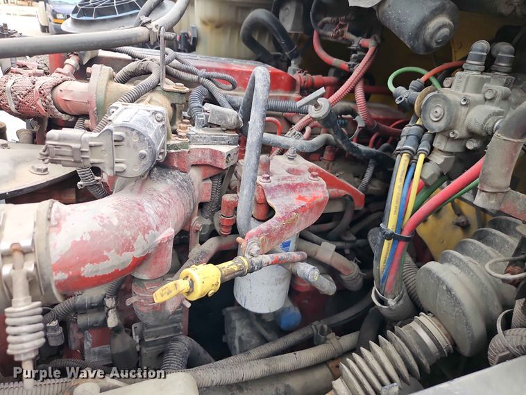image for item EO7490 2013 Freightliner Business Class M2 box truck