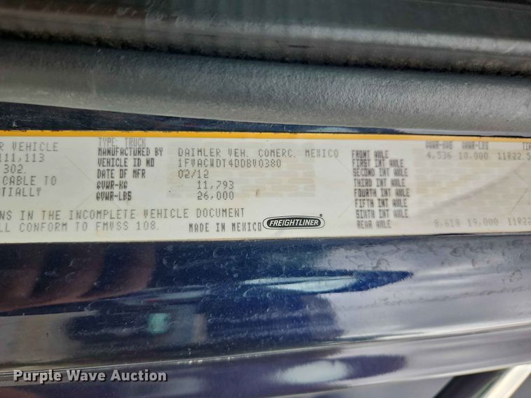 image for item EO7490 2013 Freightliner Business Class M2 box truck