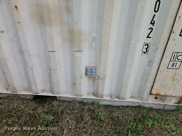 image for item EO7492 Mobile office container