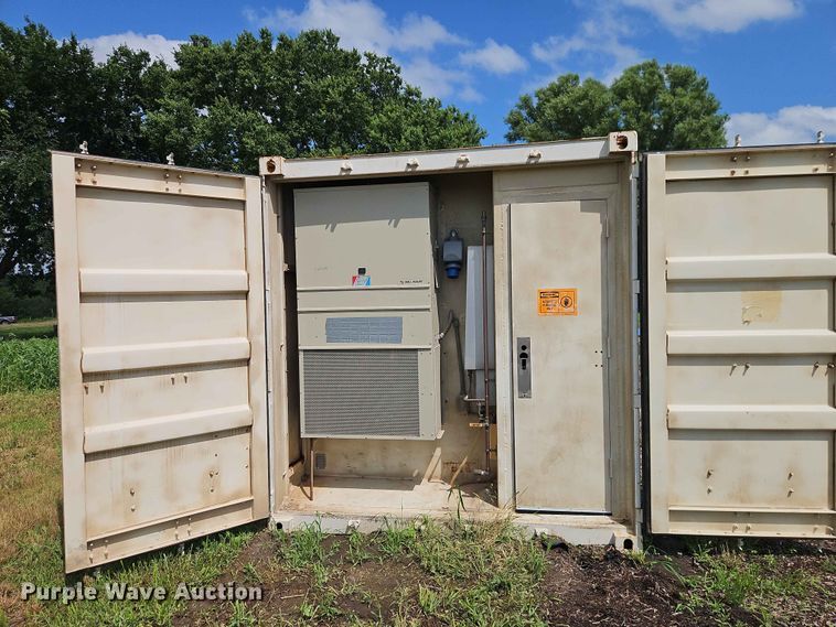 image for item EO7492 Mobile office container