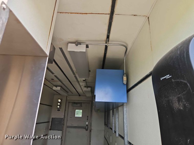 image for item EO7492 Mobile office container