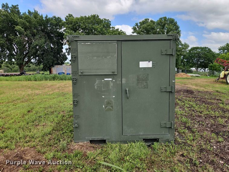 image for item EO7493 Mobile office container