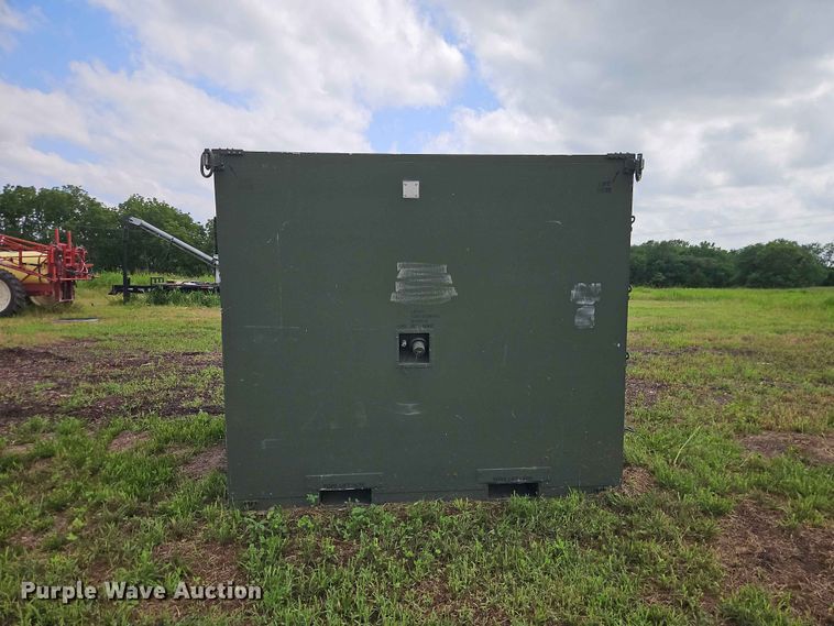 image for item EO7493 Mobile office container