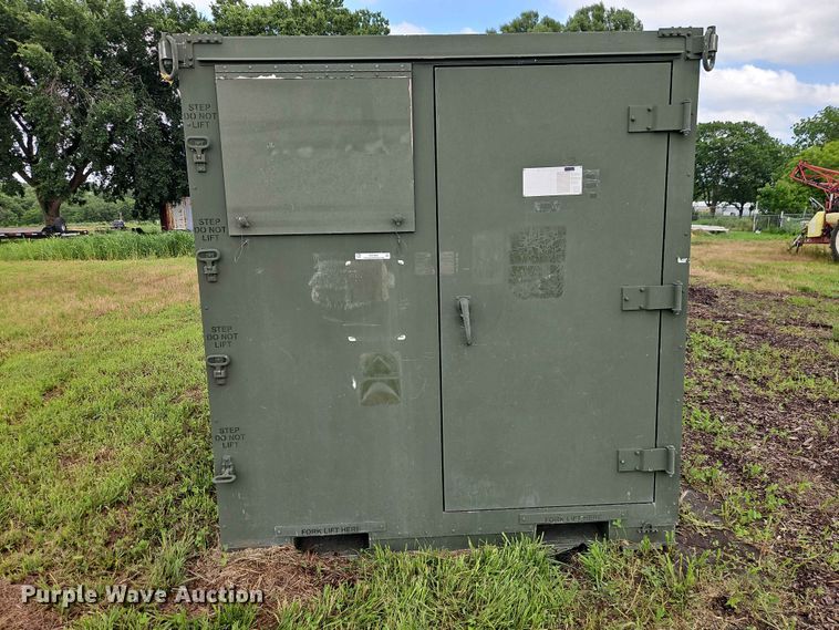 image for item EO7493 Mobile office container