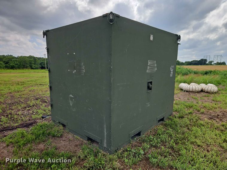 image for item EO7493 Mobile office container