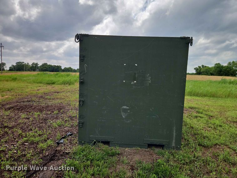 image for item EO7493 Mobile office container