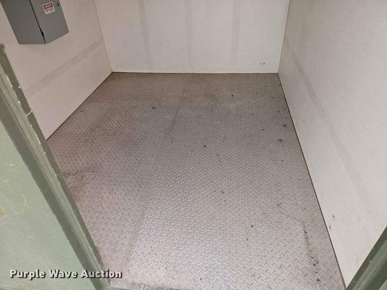 image for item EO7493 Mobile office container