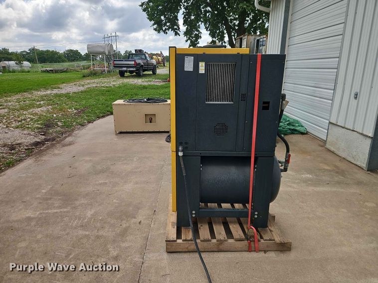 image for item EO7494 2011 Kaeser Aircenter SX 5 air compressor