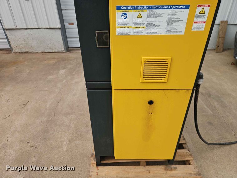 image for item EO7494 2011 Kaeser Aircenter SX 5 air compressor