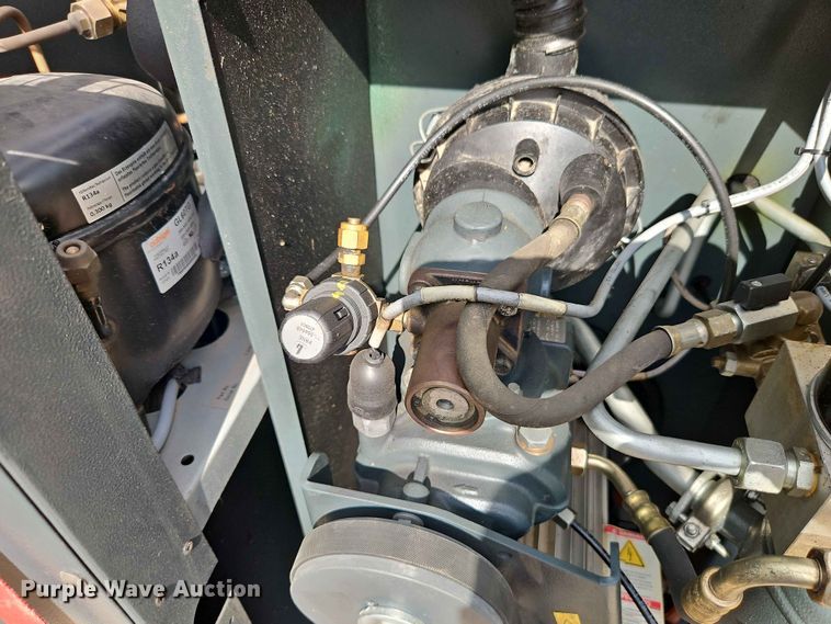 image for item EO7494 2011 Kaeser Aircenter SX 5 air compressor