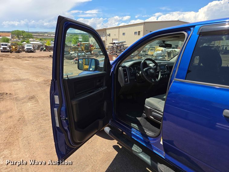 image for item ER1666 2015 RAM 1500 Ext. Cab pickup truck