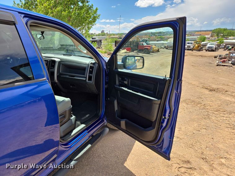 image for item ER1666 2015 RAM 1500 Ext. Cab pickup truck