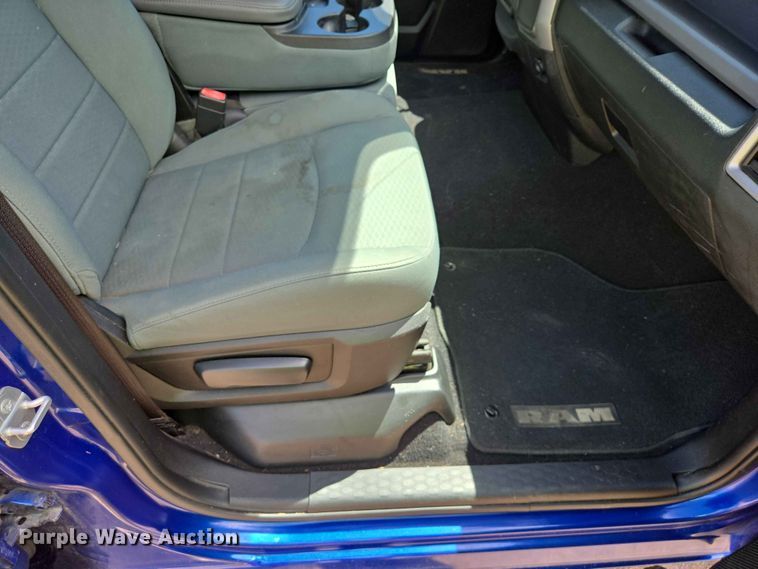 image for item ER1666 2015 RAM 1500 Ext. Cab pickup truck