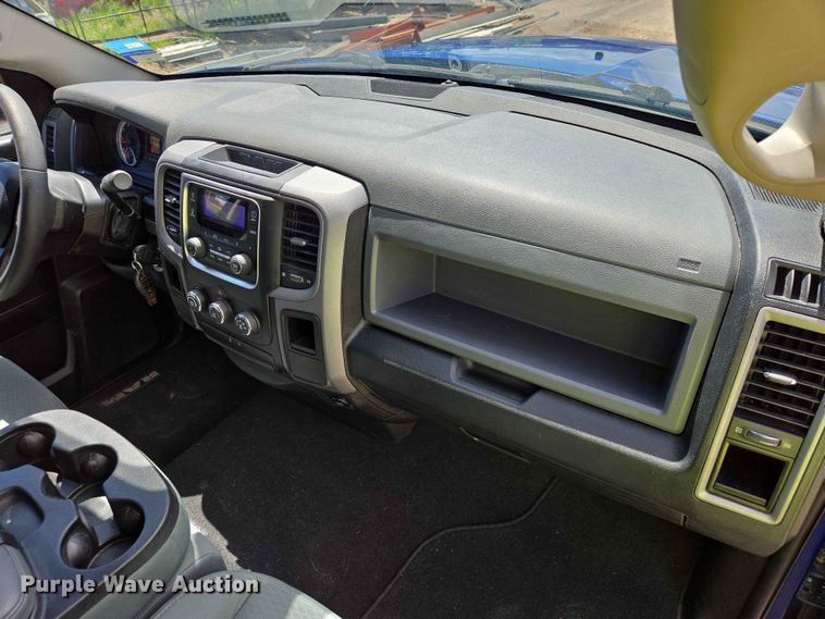 image for item ER1666 2015 RAM 1500 Ext. Cab pickup truck