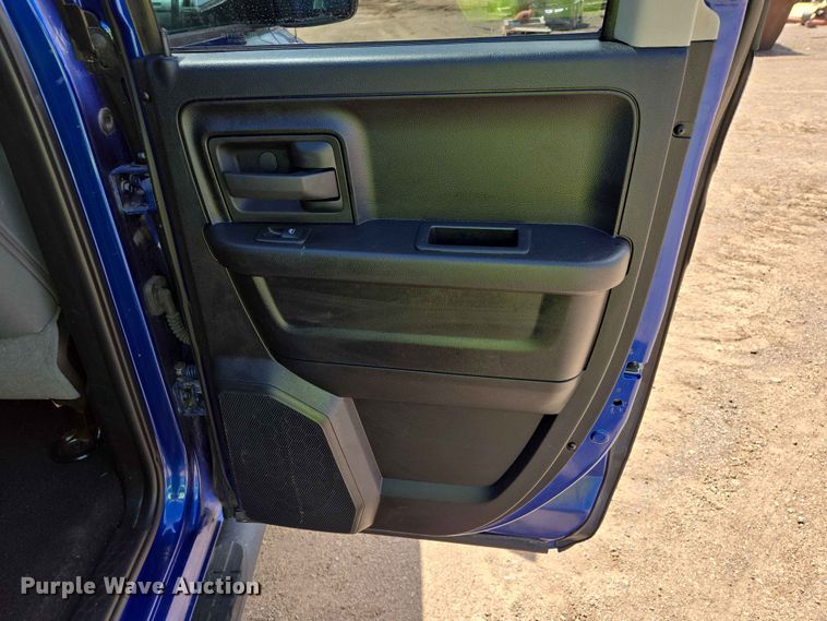 image for item ER1666 2015 RAM 1500 Ext. Cab pickup truck