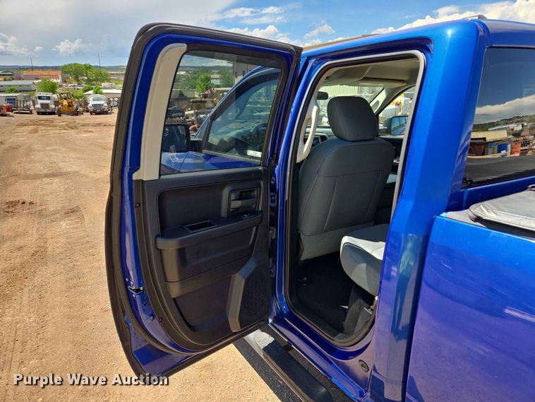 image for item ER1666 2015 RAM 1500 Ext. Cab pickup truck