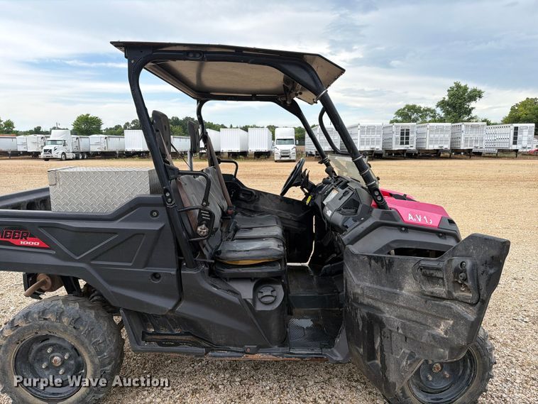 image for item ER3011 2020 Honda Pioneer 1000 utility vehicle