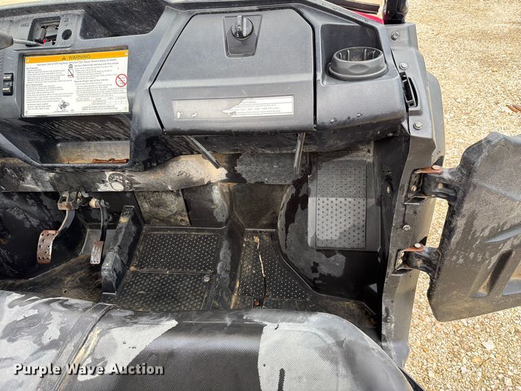 image for item ER3011 2020 Honda Pioneer 1000 utility vehicle