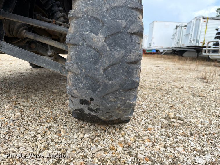 image for item ER3011 2020 Honda Pioneer 1000 utility vehicle