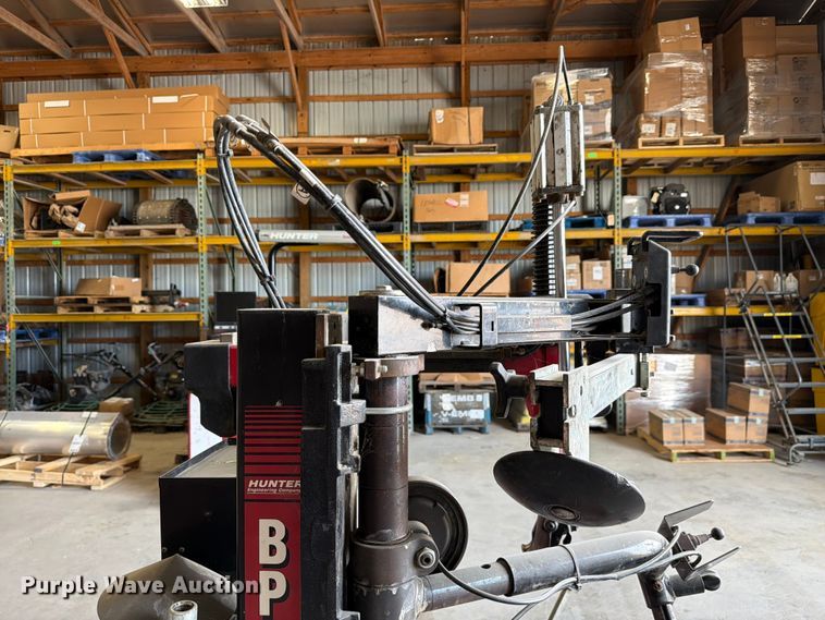image for item ER3029 Hunter Engineering Company TCX575 tire machine