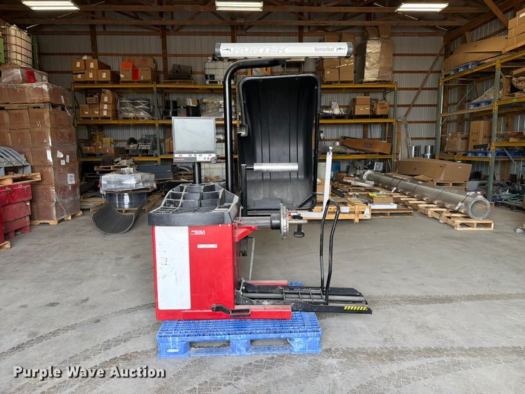 image for item ER3030 Hunter Engineering Company GSP9600HD tire balancer