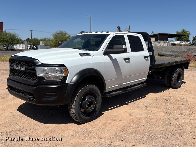image for item ER7546 2022 RAM 4500 Crew Cab flatbed truck