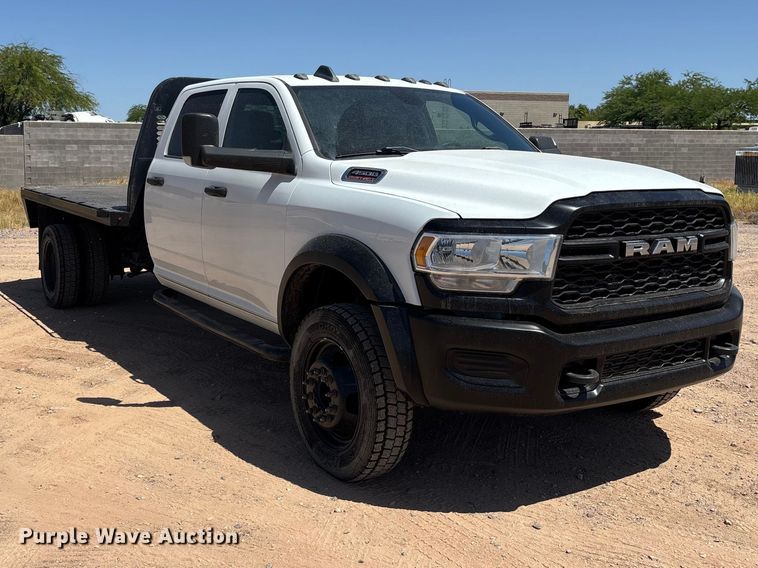 image for item ER7546 2022 RAM 4500 Crew Cab flatbed truck