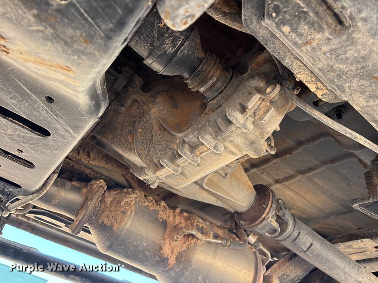 image for item ER7546 2022 RAM 4500 Crew Cab flatbed truck